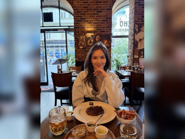 Adult chat with prittykitty: Travel