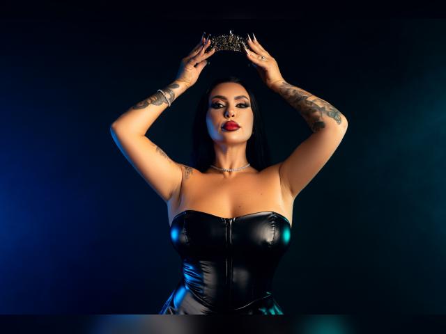 Welcome to cammodel profile for MissElenya: Kissing