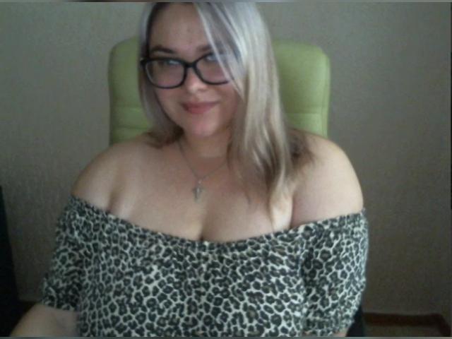 Visit MarinkaGirl profile