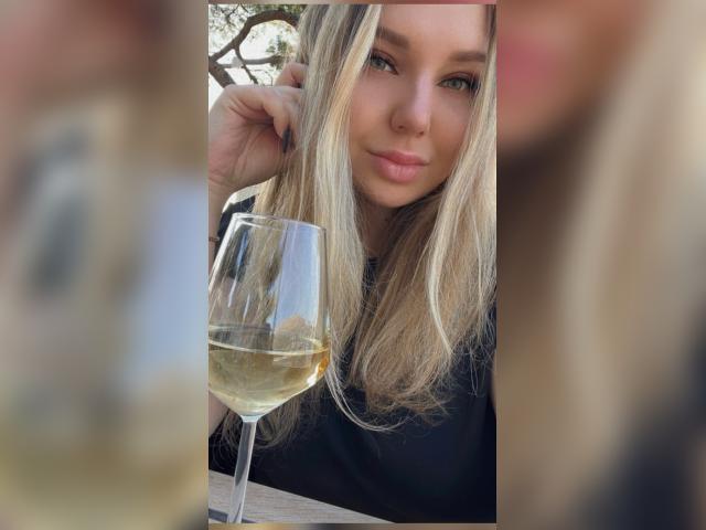 Visit XxxYourGoddessx profile