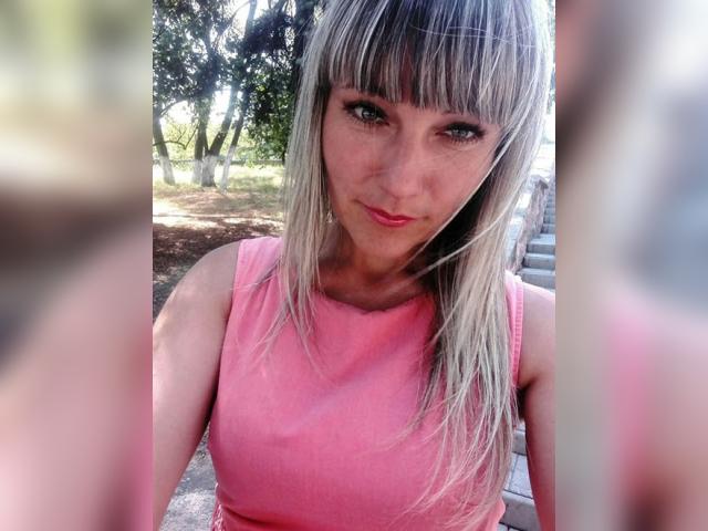 Visit Nicole69blonda8 profile