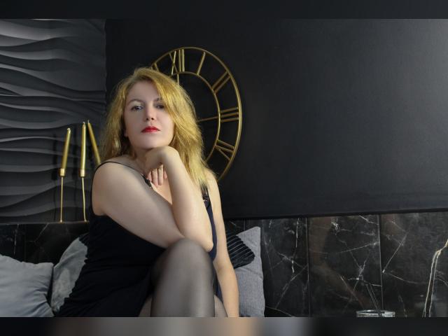 Visit LaurenJoneson profile