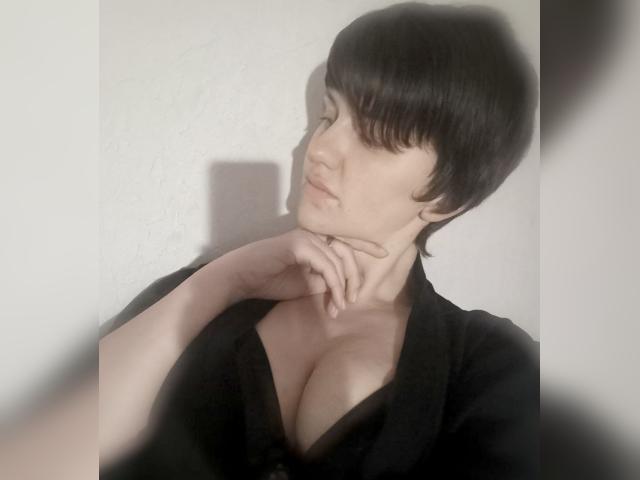 Visit MoonlitSiren profile