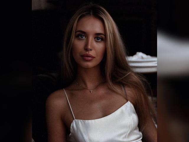Visit 01SexyLadyyy profile