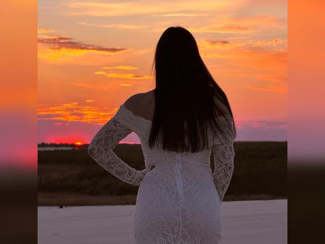 Visit cuteKarinaK profile