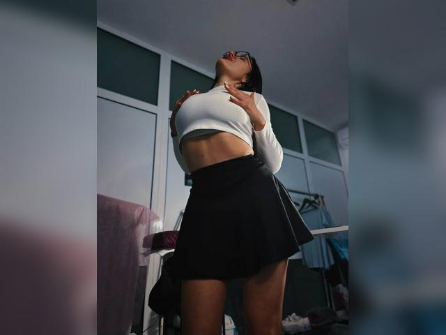 Visit sexy0and018hot profile
