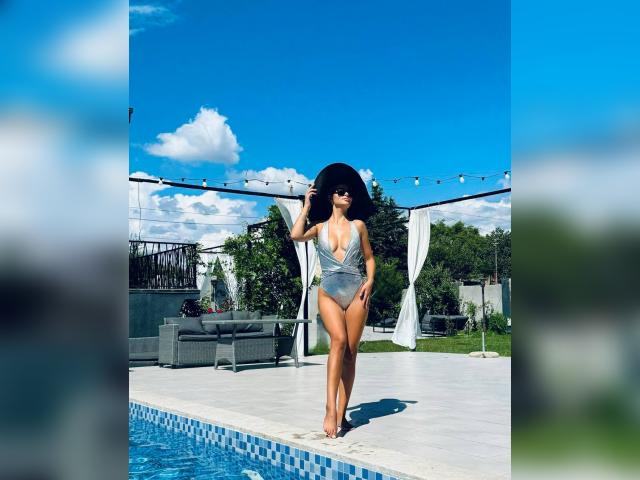 Visit EuphoriaRose profile