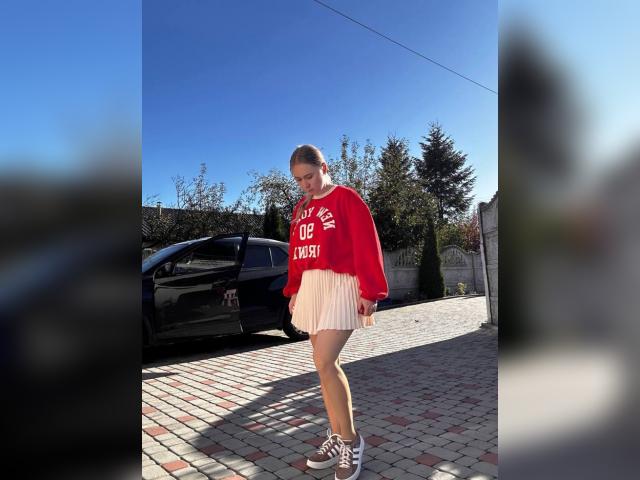 Visit TenderBlonde profile