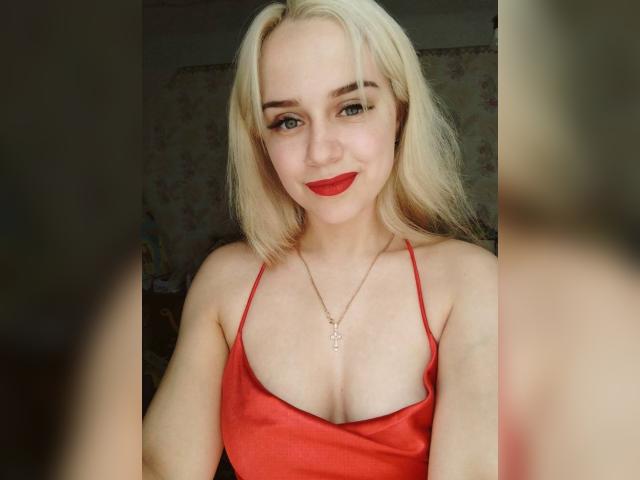 Visit Li5la profile