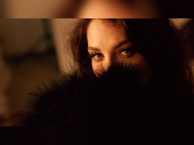 Visit KimyJones profile