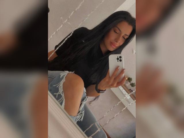Visit 1MissWorldd profile