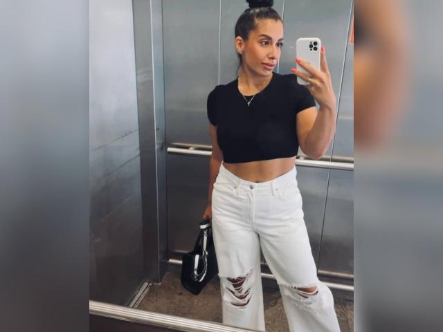 Visit 1MissWorldd profile