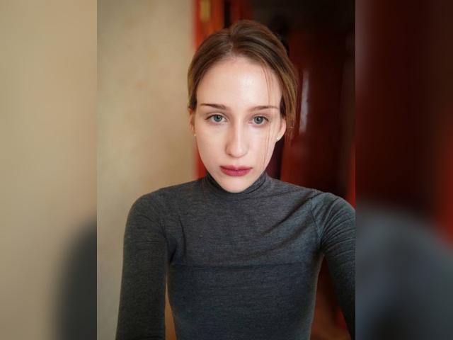 Visit SolomiiaA profile