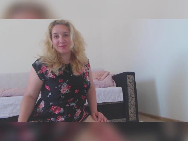 Visit BlondeAmalia profile