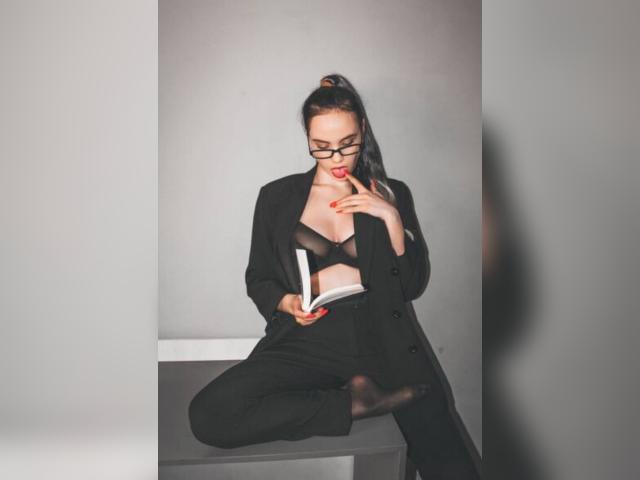 Visit EsmeE profile