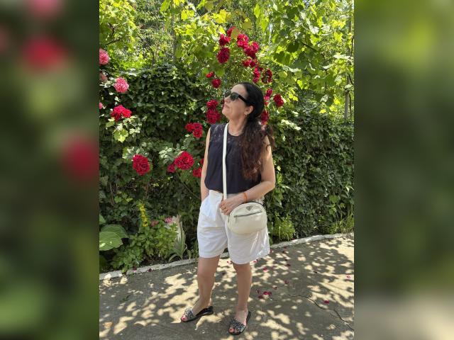 Visit hairygirl profile