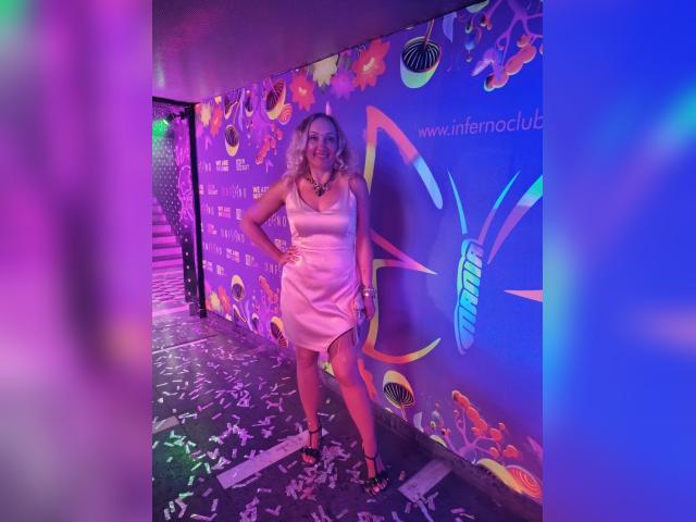 Visit LovelyViictor1a profile
