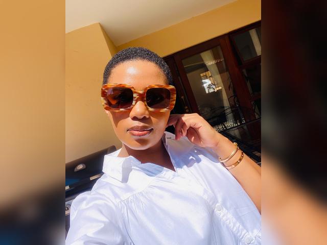 Visit Blackrose12 profile