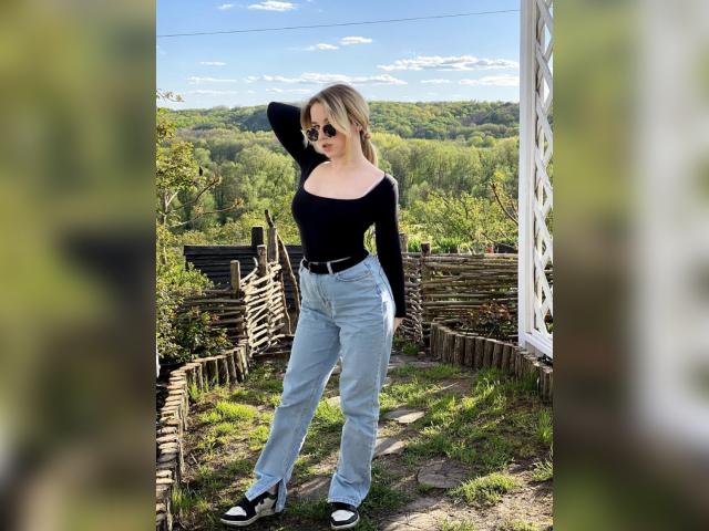 Visit AnnaSmile profile