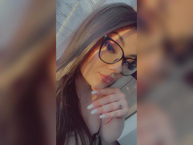 Visit OliviaNoir profile