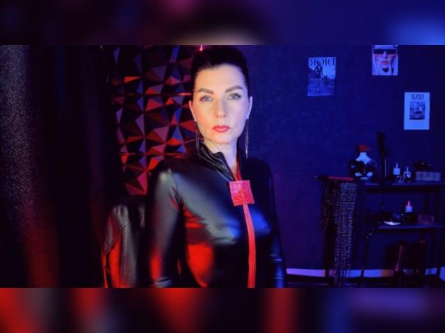 Visit MonicaCheerful profile