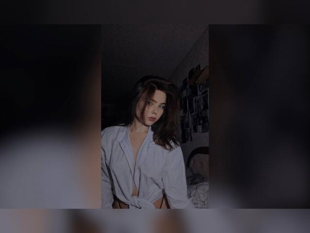 Visit HotQueen profile
