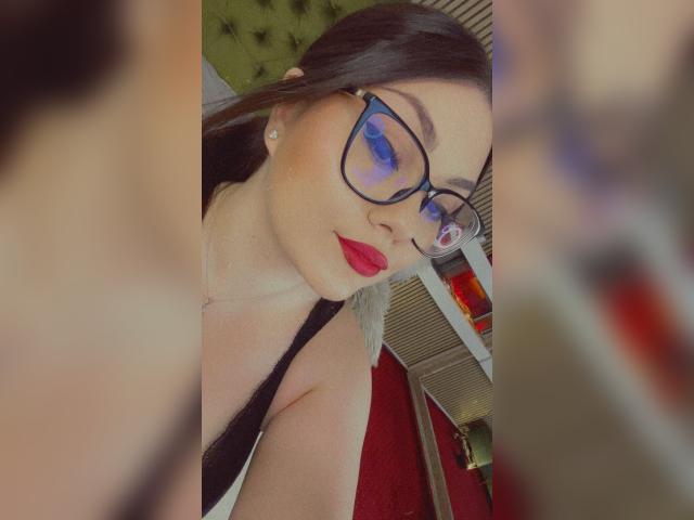 Visit OliviaNoir profile