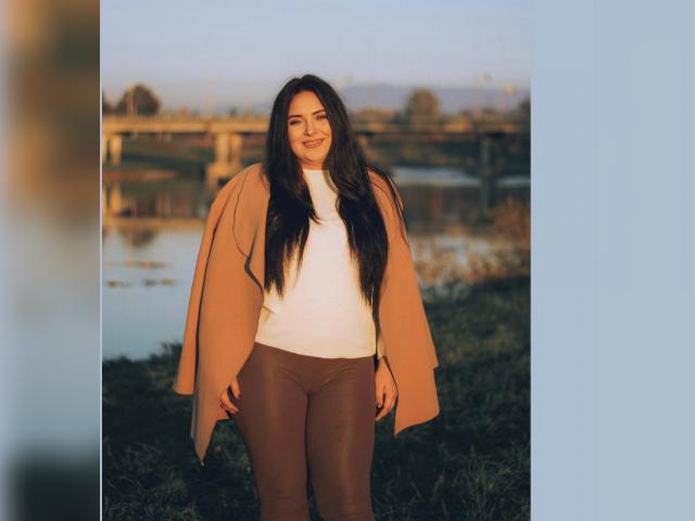 Visit BellaVivi profile