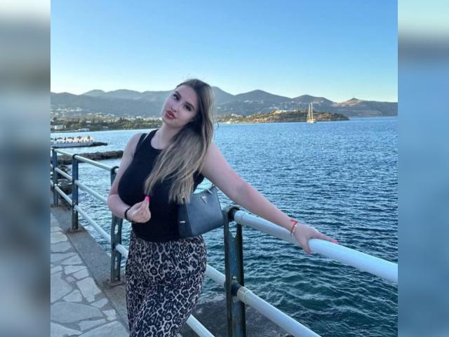 Visit Kat6hy profile
