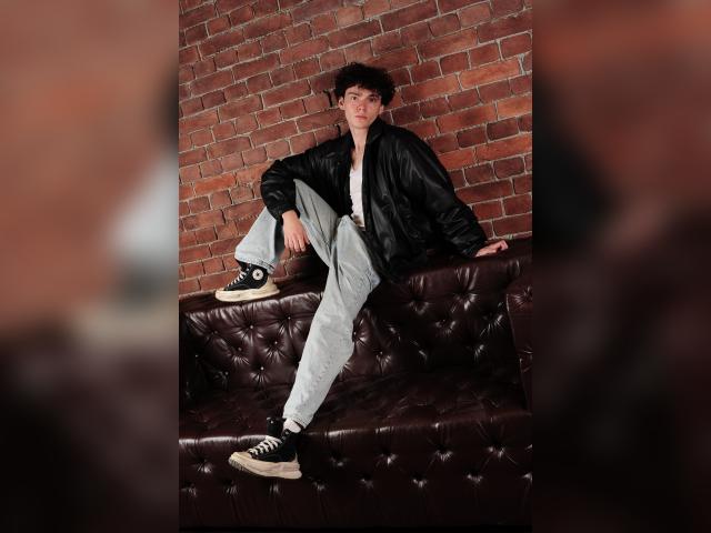 Visit TommyJamm profile