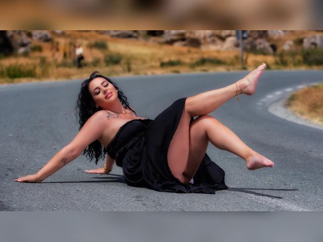 Visit LaurenSaint profile