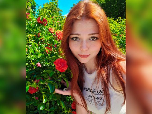 Visit FoxyMieaw profile