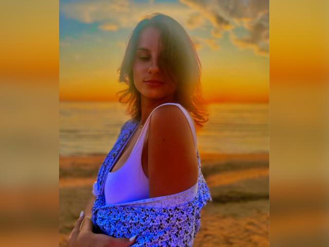 Visit MiaPrestigo profile