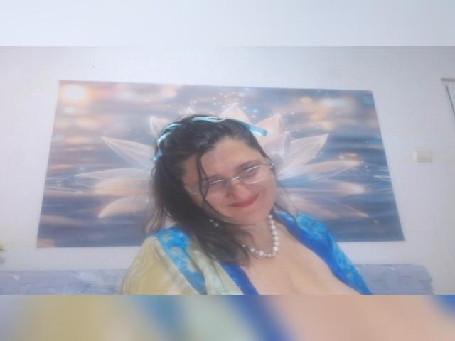 Visit SophiaBliss profile