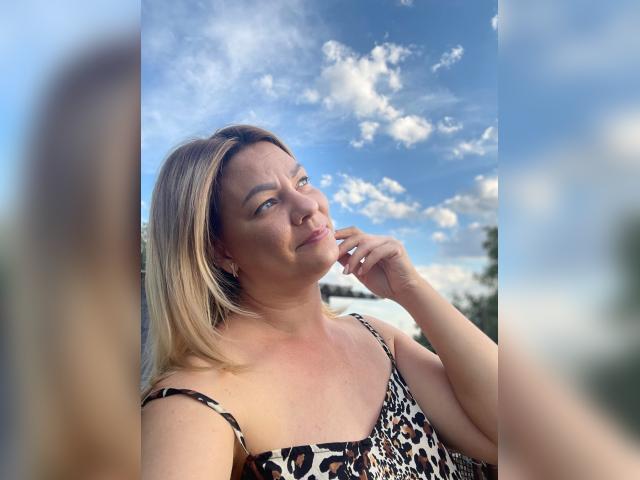 Visit MolliTorres profile