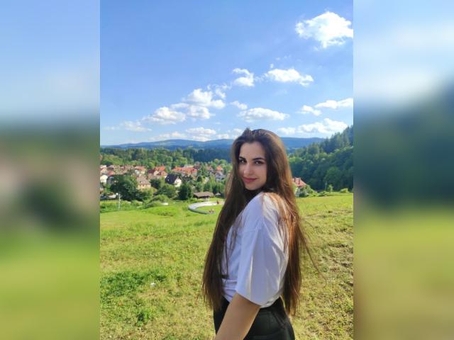 Visit Anietta profile