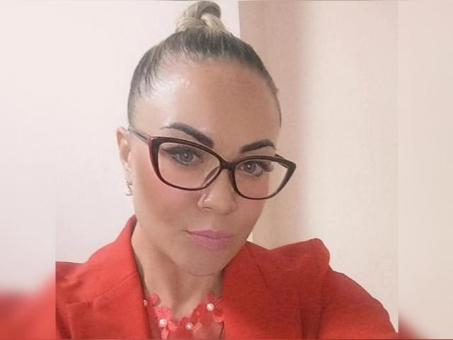 Visit LadyEuphoria37 profile