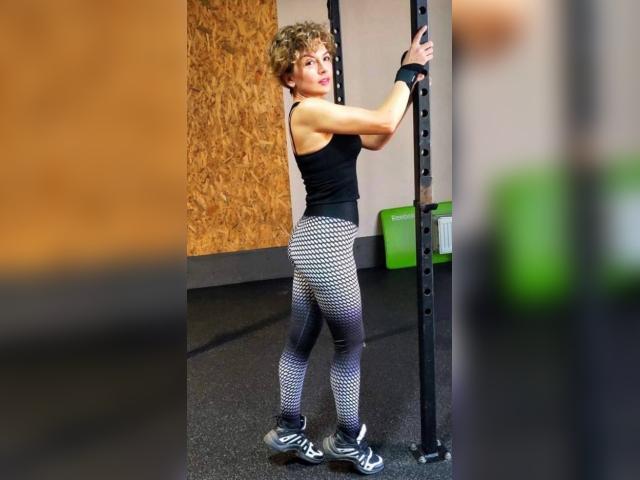 Visit LadyAur0ra profile