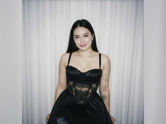 Visit SeductiveTin profile