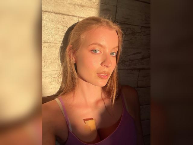 Visit AphroditeWOW profile