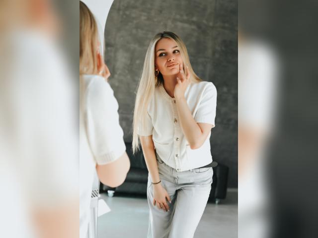 Visit MisLove profile