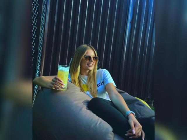 Visit OnlyOne777 profile