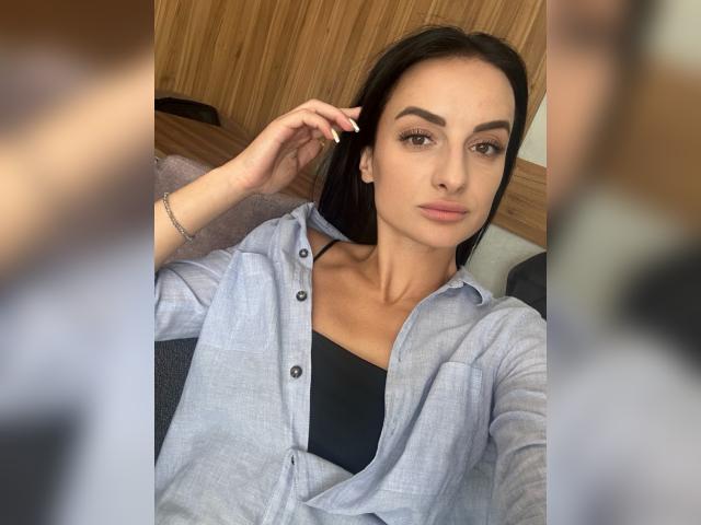 Visit Coralie profile