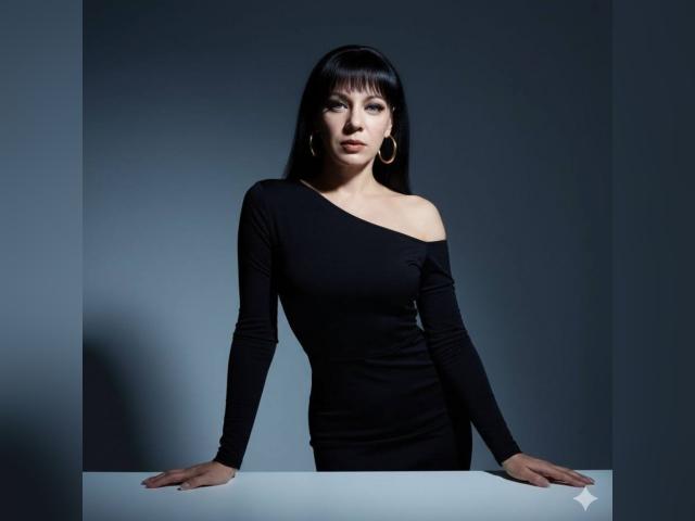 Visit QueenFrost profile