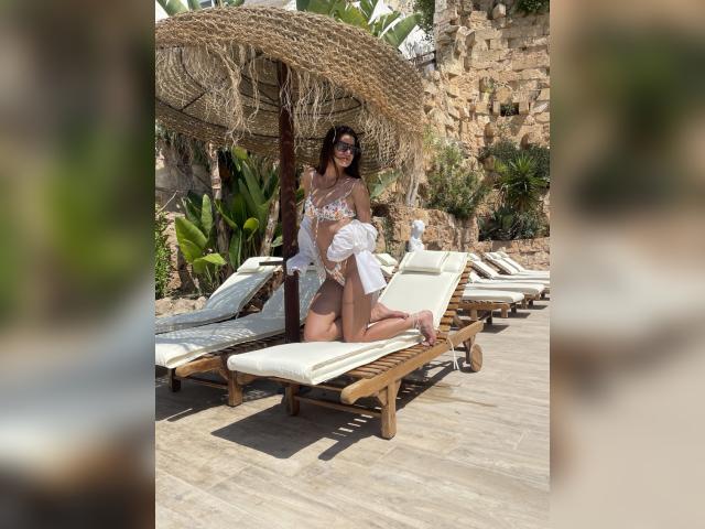 Visit Julinca1 profile