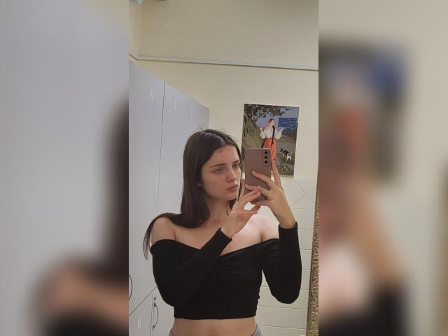 Visit SweetRinaKiss profile