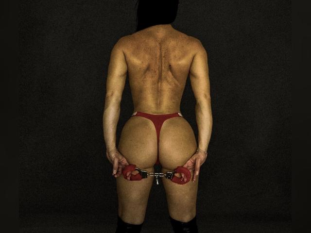 Visit KrissssCharming profile