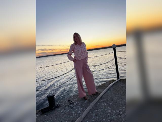 Visit NatiMeli profile