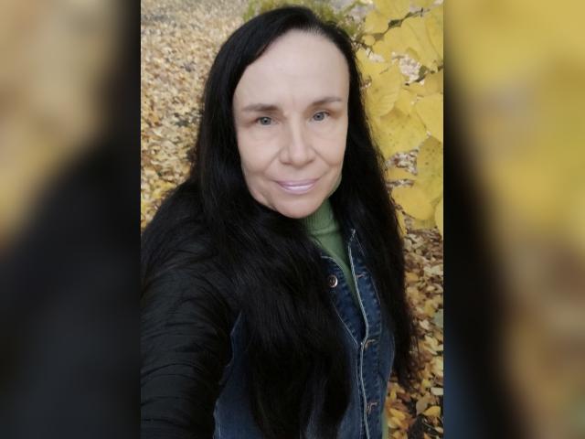 Visit MaryDior profile
