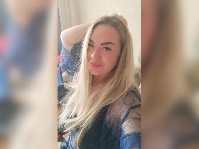 Visit LadyEuphoria37 profile